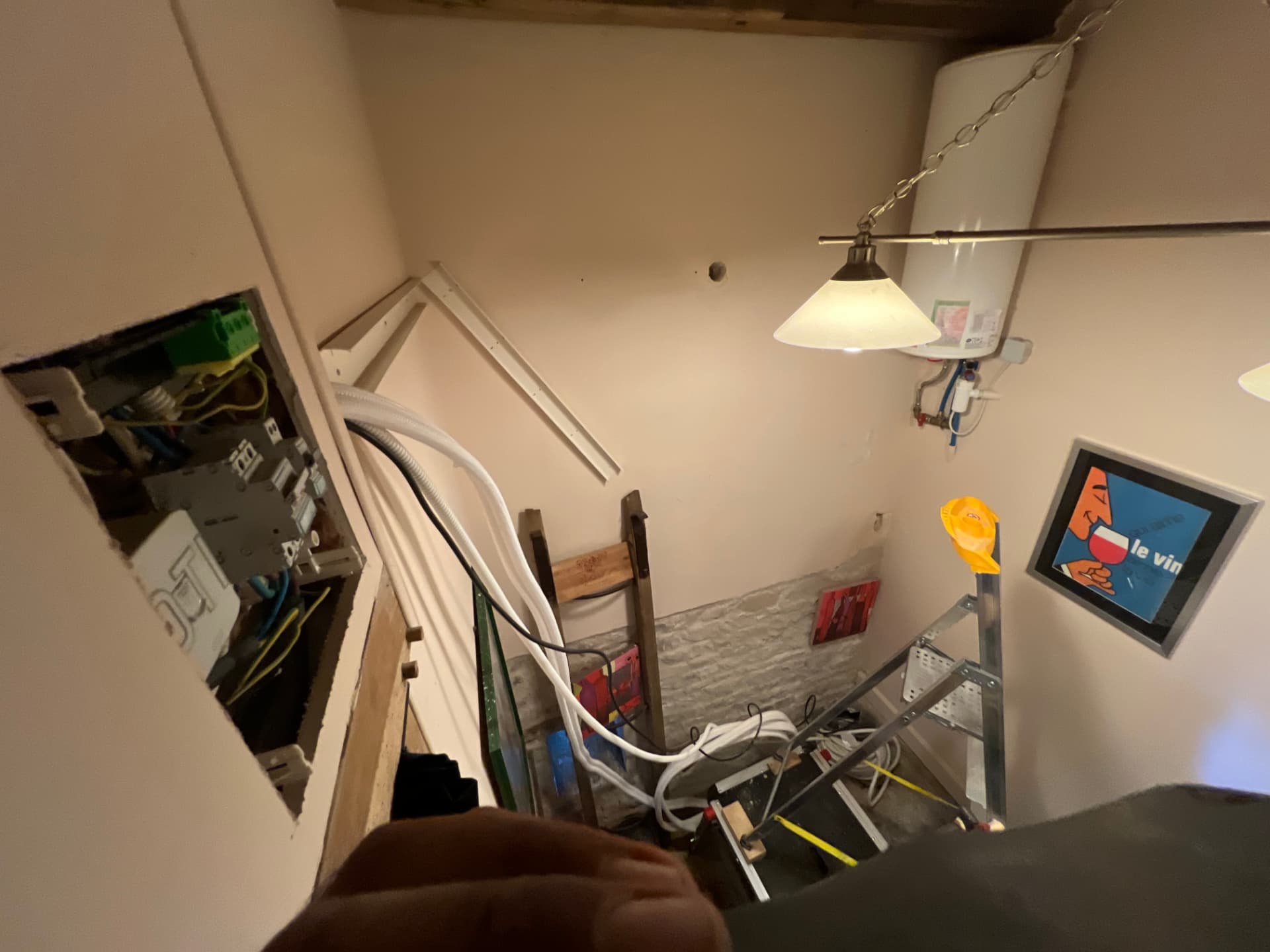 Passage des liaisons frigorifiques pendant un chantier